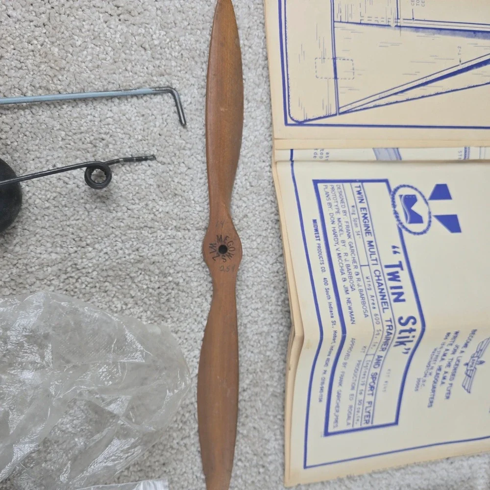 Midwest Twin Stik RC Airplane Parts Manuals Propeller Landing Gear Extra-500 Lot